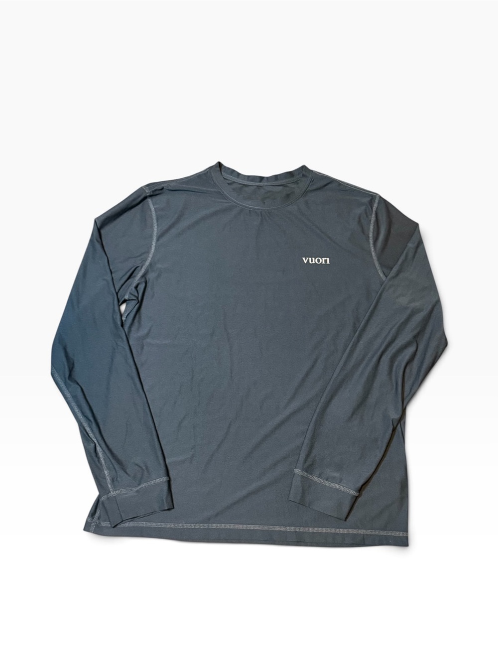 Vuori Men's Long Sleeve Performance Crew Neck Charcoal Black Shirt Size Medium
